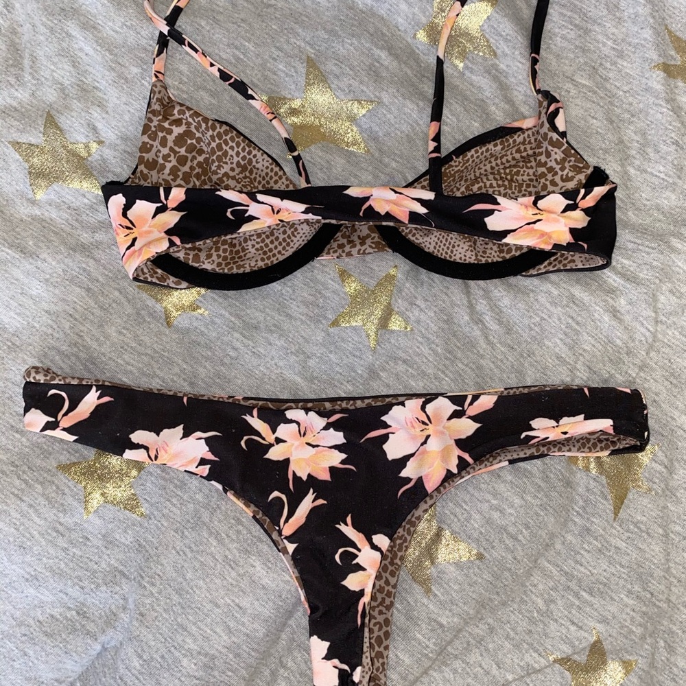 Acacia Aloha Set - Picture 2 of 3